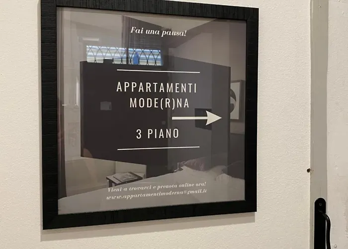 Moderna - Charme & Relax In Centro 3*