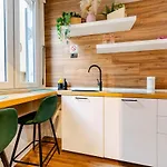Moderna Apartments - Charme & Relax In Centro - Free Parking Modena