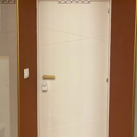 Pensjonat Moderna - Charme & Relax In Centro 3*