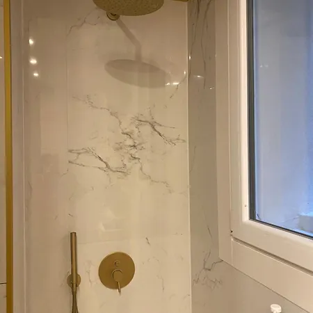 Pensjonat Moderna - Charme & Relax In Centro