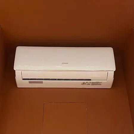 Pensjonat Moderna - Charme & Relax In Centro 3*