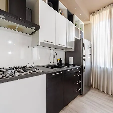 Moderna - Charme & Relax In Centro 3*