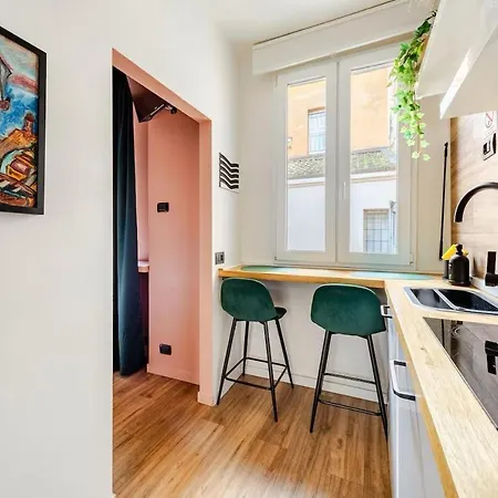 Penzion Moderna - Charme & Relax In Centro - Free Parking Modena